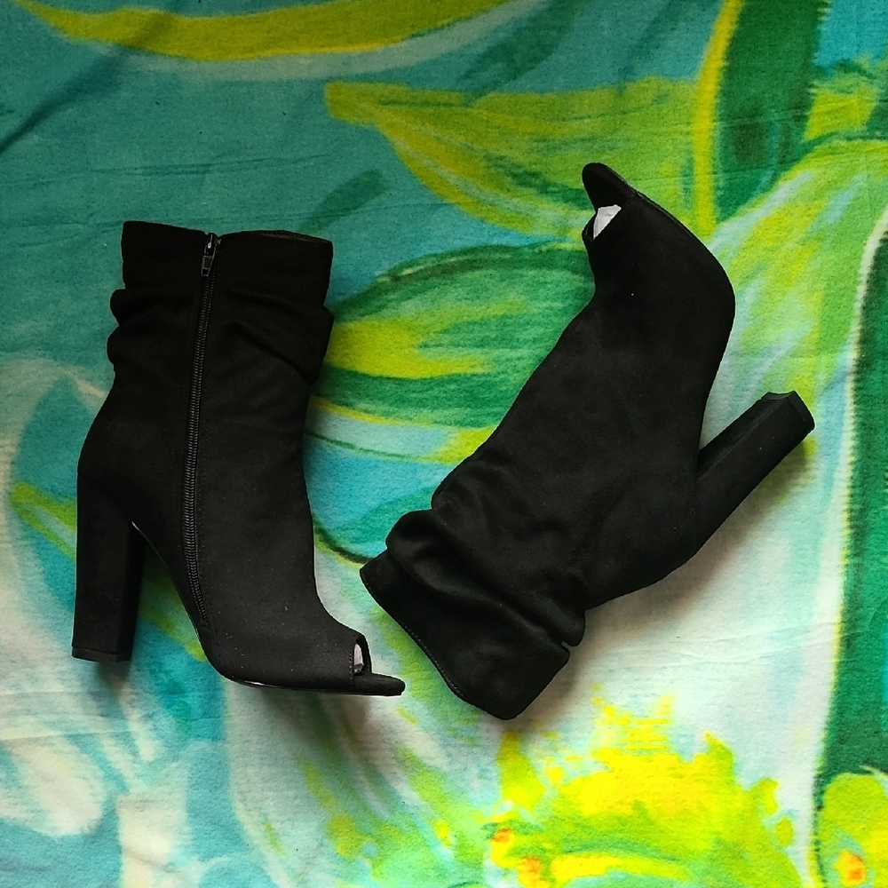 Elegant Black Women's Ankle Boots